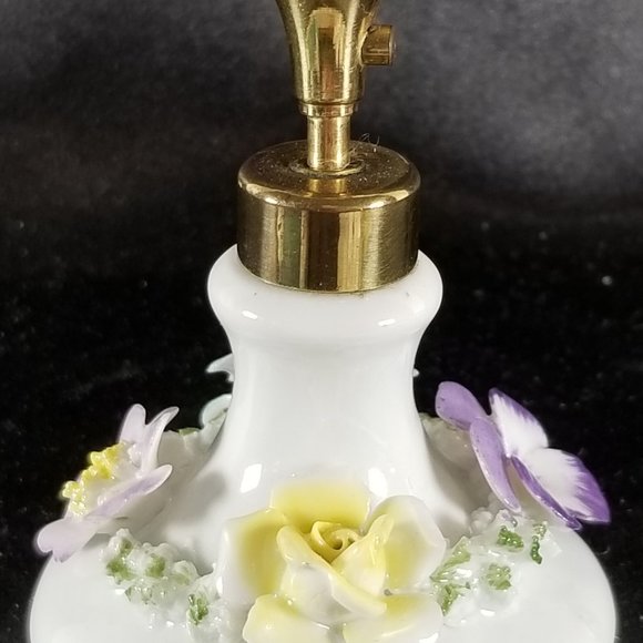Vintage DeVilbiss Porcelain Flowers Atomizer - Picture 2 of 8